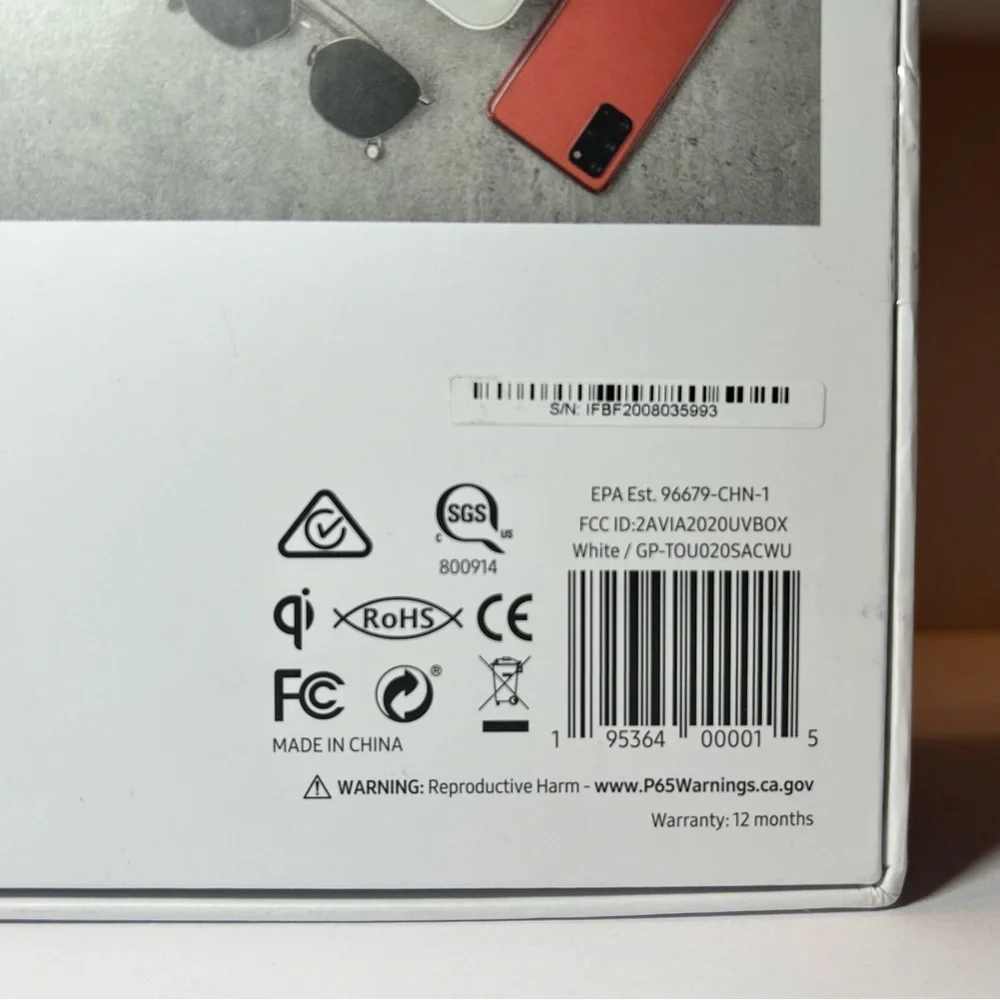 Samsung Electronics Qi Wireless Charger & UV Sanitizer US Version GP-TOU020SACWU